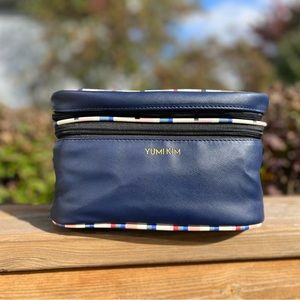 Yumi Kim train case 🚂